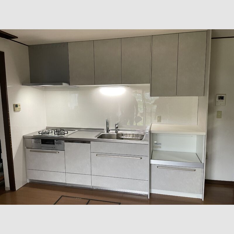 3D290DAE-983C-4DE5-B570-D921C153EF1D