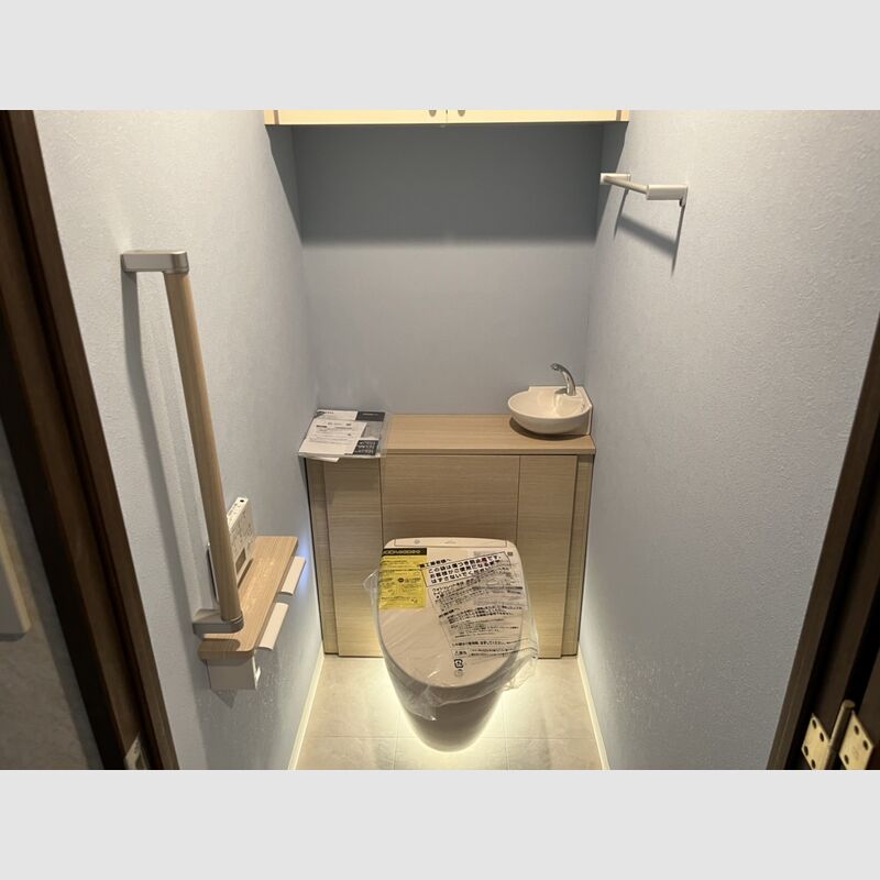 00C4D09F-A0E2-4F99-A382-F765CA292F22